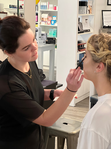 Beauty Salon «Sharmaines Salon and Day Spa», reviews and photos, 483 Mandalay Ave #206, Clearwater, FL 33767, USA