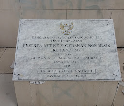Monumen KTT Non Blok photo