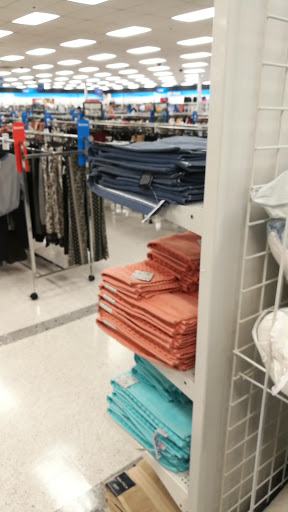 Clothing Store «Ross Dress for Less», reviews and photos, 15694 N Frank Lloyd Wright Blvd, Scottsdale, AZ 85260, USA