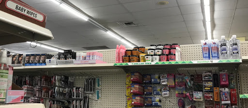 Dollar Store «Dollar Tree», reviews and photos, 301 E Wallace Kneeland Blvd, Shelton, WA 98584, USA