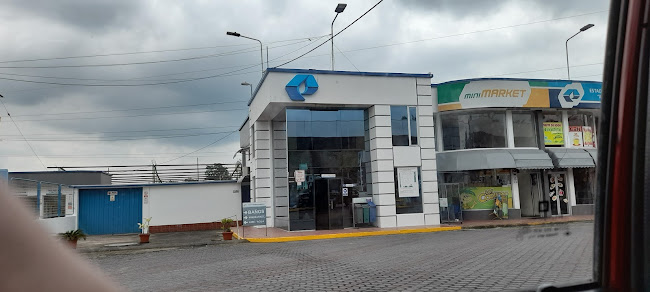 Opiniones de Gasolinera Petro Ecuador en La Concordia - Gasolinera