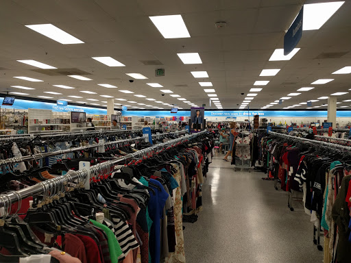 Clothing Store «Ross Dress for Less», reviews and photos, 1425 E Hallandale Beach Blvd, Hallandale Beach, FL 33009, USA