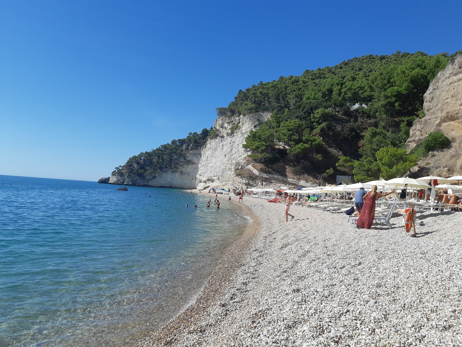 Fotografie cu Plaja Baia dei Mergoli și peisajul său frumos