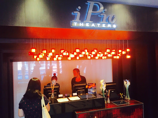 Movie Theater «iPic Theaters», reviews and photos, 2023 Hudson St, Fort Lee, NJ 07024, USA