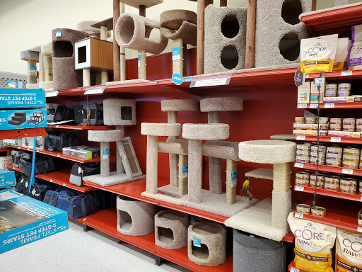 Pet Supply Store «Petco Animal Supplies», reviews and photos, 13741 S Tamiami Trail #2, Fort Myers, FL 33912, USA