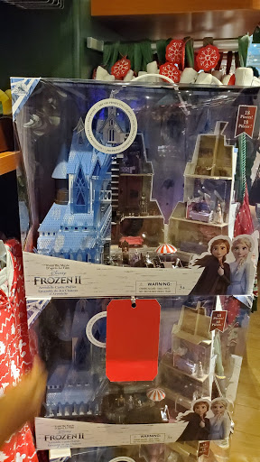 Toy Store «Disney Store», reviews and photos, 6000 Sepulveda Blvd, Culver City, CA 90230, USA