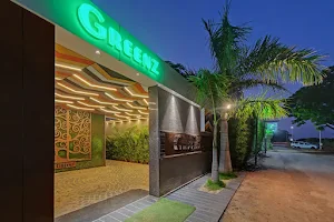 Greenz Restaurant image