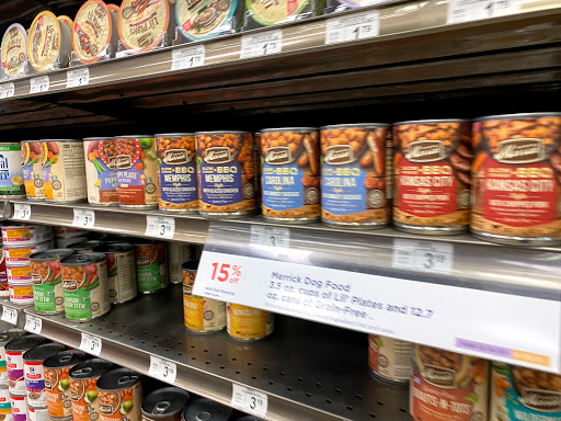 Pet Supply Store «Unleashed by Petco», reviews and photos, 520 S 23rd St, Philadelphia, PA 19146, USA