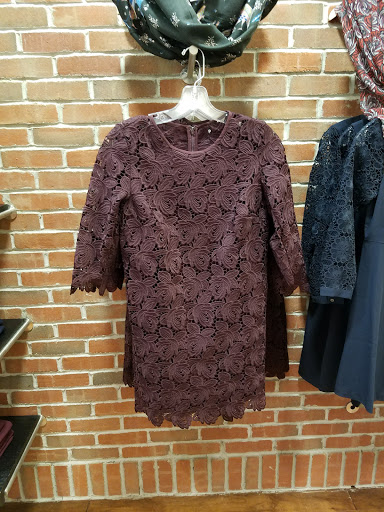 Shopping Mall «The Shops at Valley Square», reviews and photos, 1501 N Main St #200, Warrington, PA 18976, USA