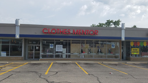 Used Clothing Store «Clothes Mentor Mayfield Heights», reviews and photos, 6145 Mayfield Rd, Cleveland, OH 44124, USA