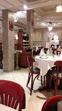 Atmosphère du Restaurant servant du couscous Le Bec Fin - Chez Saïd à Paris - n°14