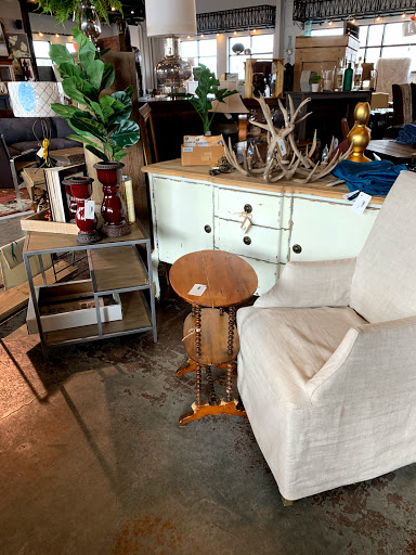 Consignment Shop «Pebbles & Twigs Furniture Consignment», reviews and photos, 3126 Quarry Rd #4a, Park City, UT 84098, USA