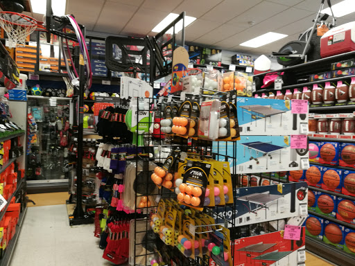 Sporting Goods Store «Big 5», reviews and photos, 3719 E Colorado Blvd, Pasadena, CA 91107, USA