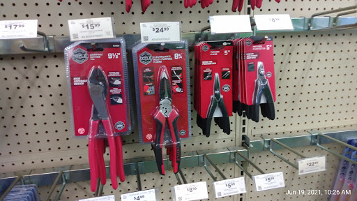 Hardware Store «Harbor Freight Tools», reviews and photos, 6508 Skillman St, Dallas, TX 75231, USA