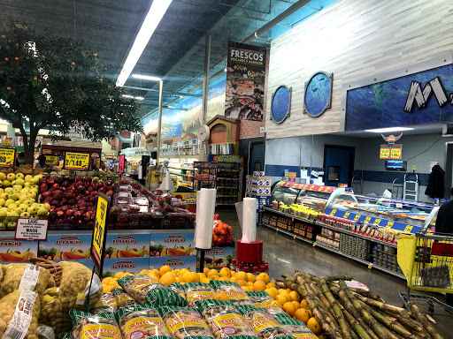 Mexican Grocery Store «El Rancho Supermarket», reviews and photos, 1212 N Beach St, Fort Worth, TX 76111, USA