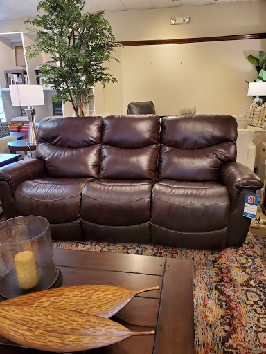 Furniture Store «La-Z-Boy Furniture Galleries», reviews and photos, 626 Contra Costa Blvd, Pleasant Hill, CA 94523, USA