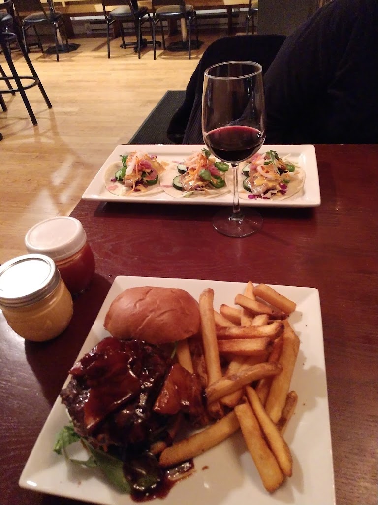 Asian influenced American food at Twisted Fork 81230