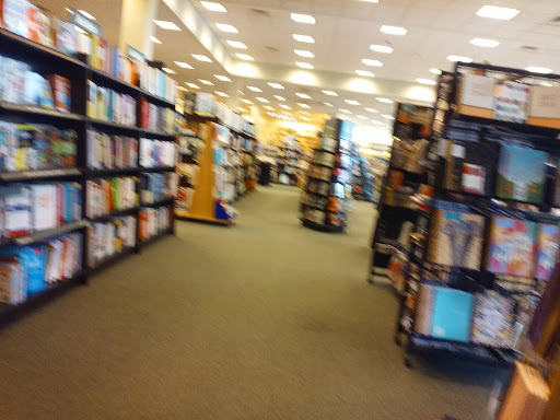 Book Store «Barnes & Noble», reviews and photos, 700 Mall Cir Dr, Monroeville, PA 15146, USA