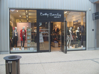 Betty Barclay à Aubergenville