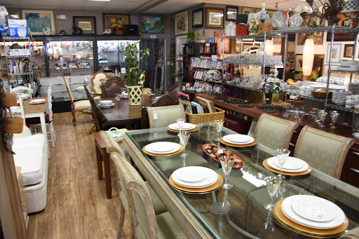 Thrift Store «You Never Know Thrift Store», reviews and photos, 5529 Manatee Ave W, Bradenton, FL 34209, USA