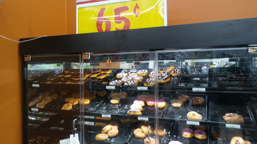 Shopping Mall «McCreless Corner Shopping Center», reviews and photos, 3818 S New Braunfels Ave, San Antonio, TX 78223, USA