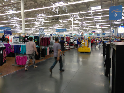 Department Store «Walmart Supercenter», reviews and photos, 21151 S Dixie Hwy, Miami, FL 33189, USA