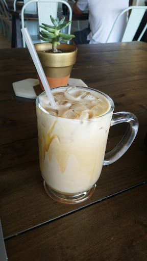 Coffee Shop «Honey Moon Coffee Co.», reviews and photos, 612 S Weinbach Ave, Evansville, IN 47713, USA