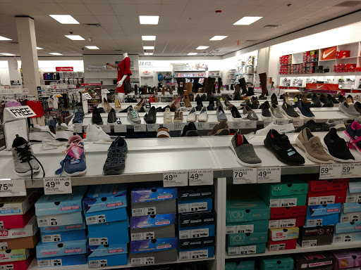 Department Store «Peebles», reviews and photos, 6601 N Ridge Rd, Madison, OH 44057, USA