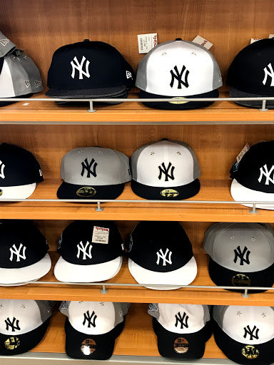 Department Store «T.J. Maxx», reviews and photos, 865 Bridgeport Ave, Shelton, CT 06484, USA