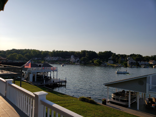 Tourist Attraction «Apple Valley Lake», reviews and photos, Apple Valley Dr, Howard, OH 43028, USA