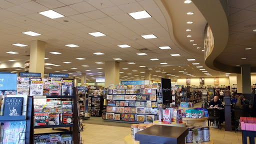 Book Store «Barnes & Noble», reviews and photos, 4000 Jericho Turnpike, East Northport, NY 11731, USA