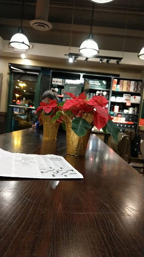 Coffee Shop «Starbucks», reviews and photos, 7802 Olson Memorial Hwy, Golden Valley, MN 55427, USA