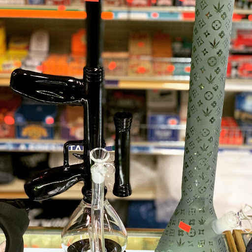 Tobacco Shop «Vape N Tobacco», reviews and photos, 58 East St, Plainville, CT 06062, USA