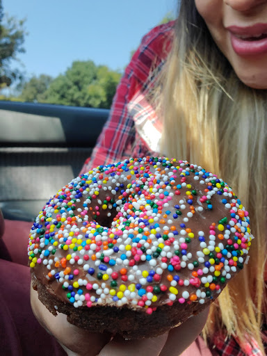 Donut Shop «Sunshine Donut», reviews and photos, 1545 S Garey Ave, Pomona, CA 91766, USA