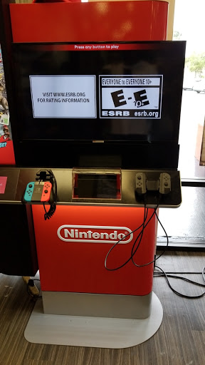 Video Game Store «GameStop», reviews and photos, 7550 W Commercial Blvd, Lauderhill, FL 33319, USA
