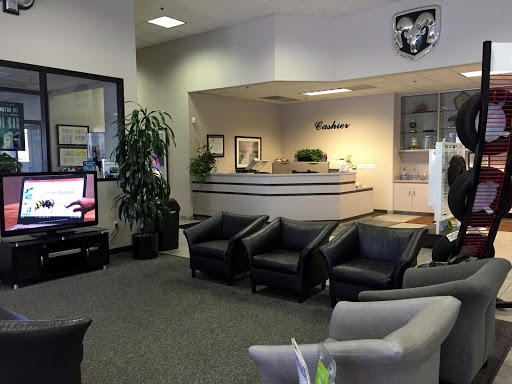 Car Dealer «Hanlees Chrysler Dodge Jeep Ram Kia», reviews and photos, 4318 Chiles Rd, Davis, CA 95618, USA