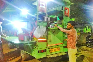 UNCLE JAIN KI Food Van image