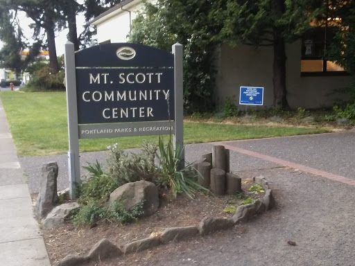 Community Center «Mount Scott Community Center & Swimming Pool», reviews and photos, 5530 SE 72nd Ave, Portland, OR 97206, USA