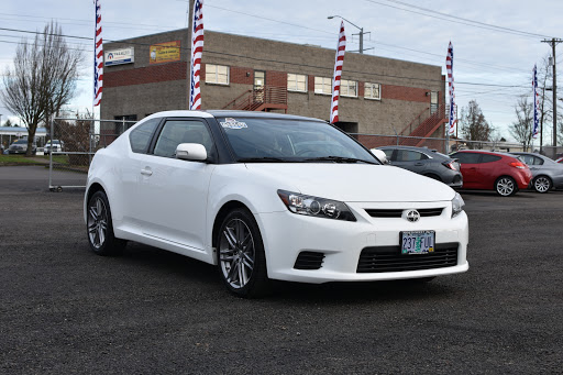 Northwest Auto Group, 1950 Empire Park Dr, Eugene, OR 97402, USA, 