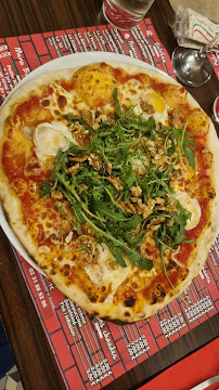 Plats et boissons du Pizzeria La Fabbrica 32 à Trouville-sur-Mer - n°2