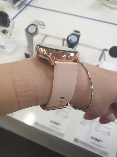 Electronics Store «Best Buy», reviews and photos, 2650 E Beltline Ave SE, Grand Rapids, MI 49546, USA