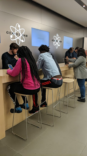 Computer Store «Apple Short Hills», reviews and photos, 1200 Morris Turnpike, Short Hills, NJ 07078, USA