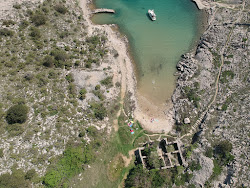 Rudine beach'in fotoğrafı vahşi alan