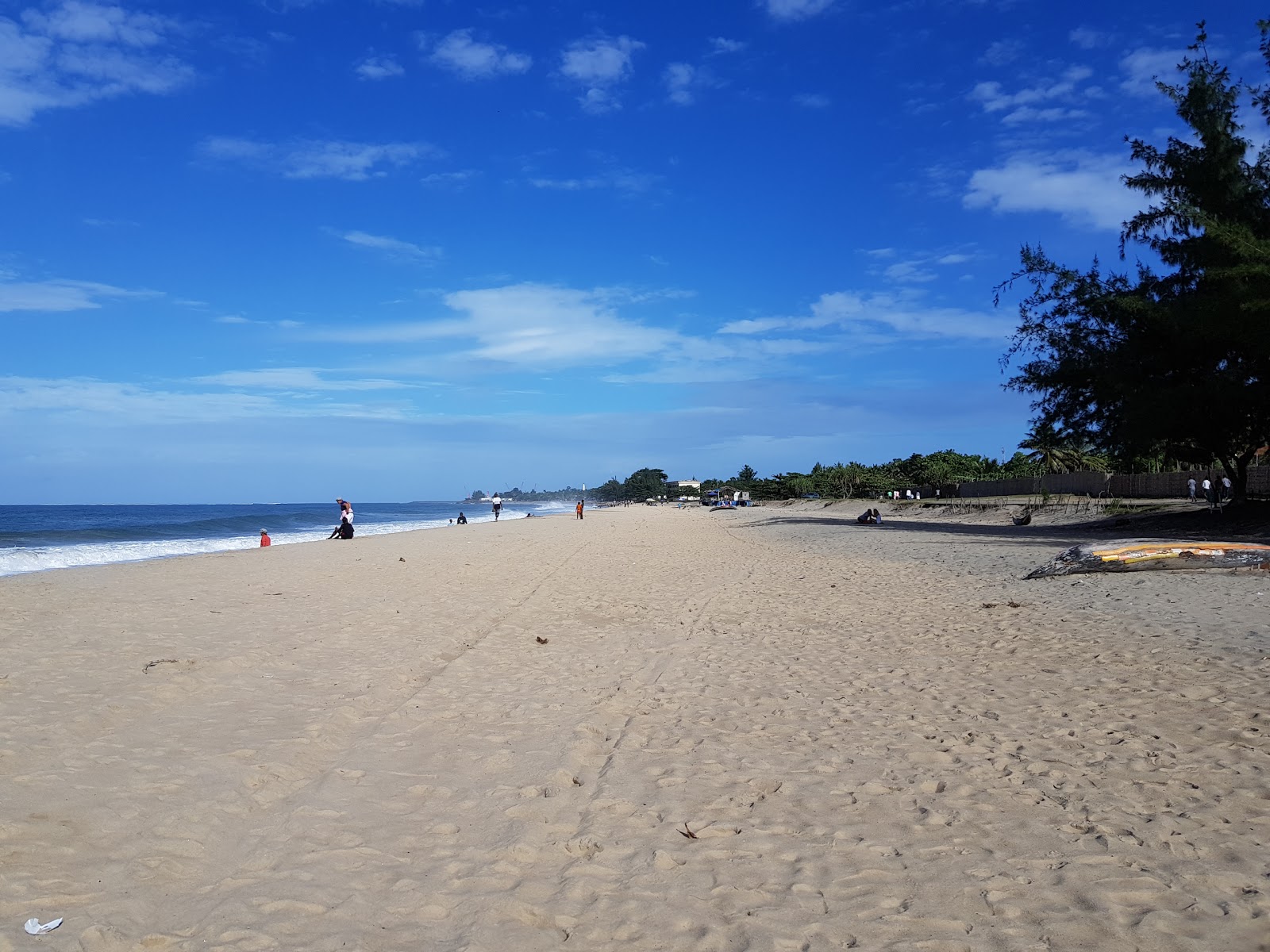 Φωτογραφία του Tamatave Beach με φωτεινή άμμος επιφάνεια