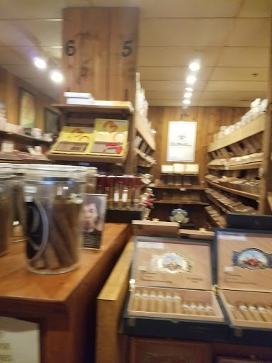 Cigar Shop «La Casa Del Tabaco Cigar Lounge», reviews and photos, 3330 Piedmont Rd NE #20, Atlanta, GA 30305, USA
