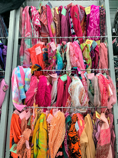 Thrift Store «Village Discount Outlet Store 12», reviews and photos, 4635 N Elston Ave, Chicago, IL 60630, USA