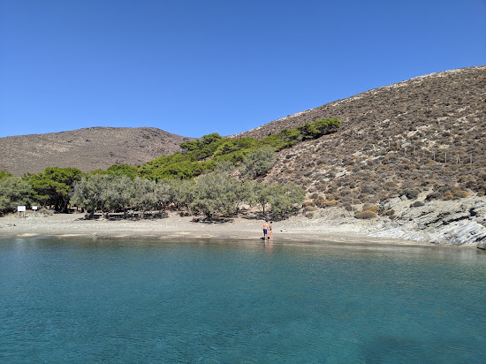 Americanou beach