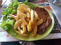 Plats et boissons du Restaurant Brasserie du Musée à Pradelles - n°10