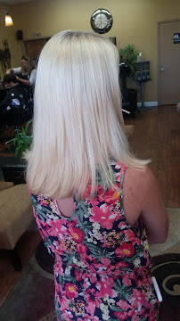 Zehaira Salon - Photo 2 - Car repair in Port Orchard, WA, Bremerton