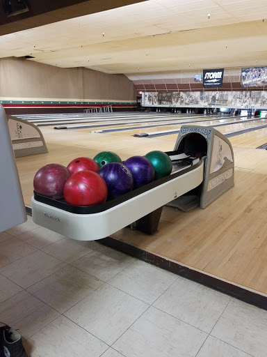 Bowling Alley «Linbrook Bowling Center Incorporated», reviews and photos, 201 S Brookhurst St, Anaheim, CA 92804, USA